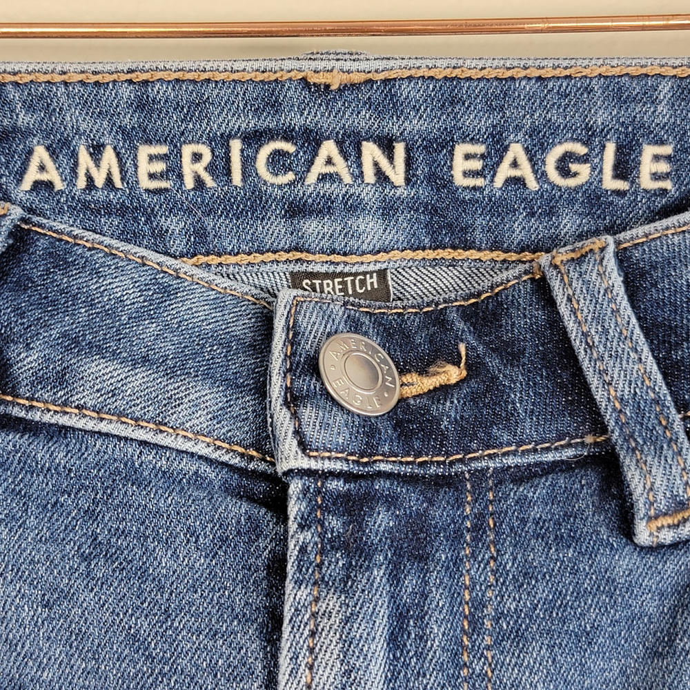 American Eagle Mom Jeans Hi Rise Medium Blue Wash Stretch Relaxed Fit Jean AE 0 - Picture 3 of 11